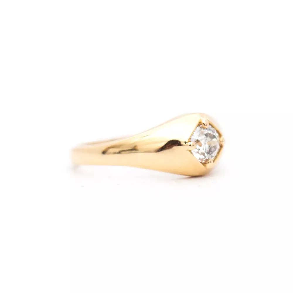 0.45 ct Old European Agata Ring