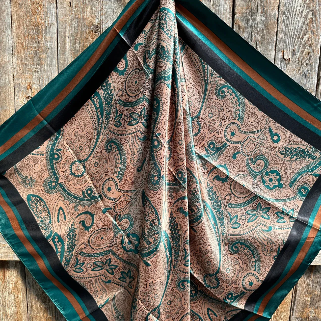 35X35 Emerald and Tan Paisley Wild Rag