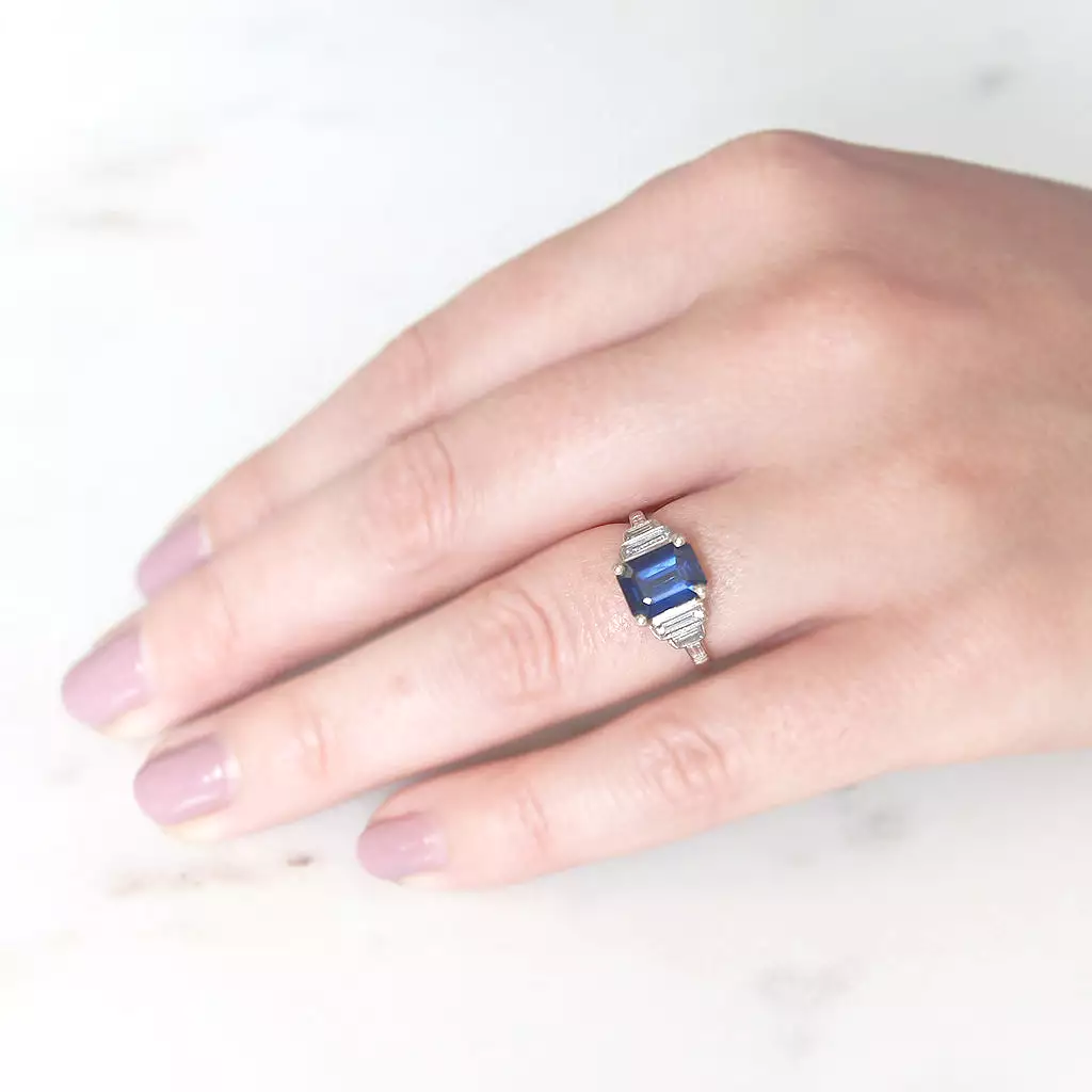 Art Deco 2.21 Carat Sapphire and Diamond Ring