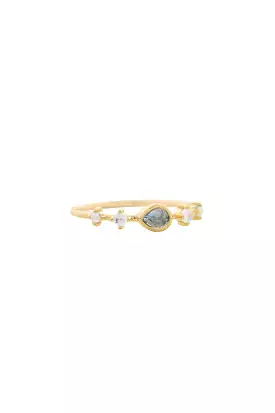 Blue Sapphire & Moonstones & Diamonds Ring - 14k Yellow Gold