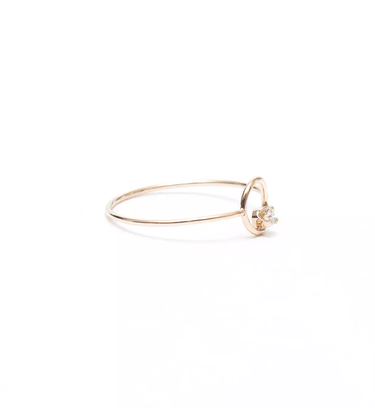 Circle Prong Diamond Ring