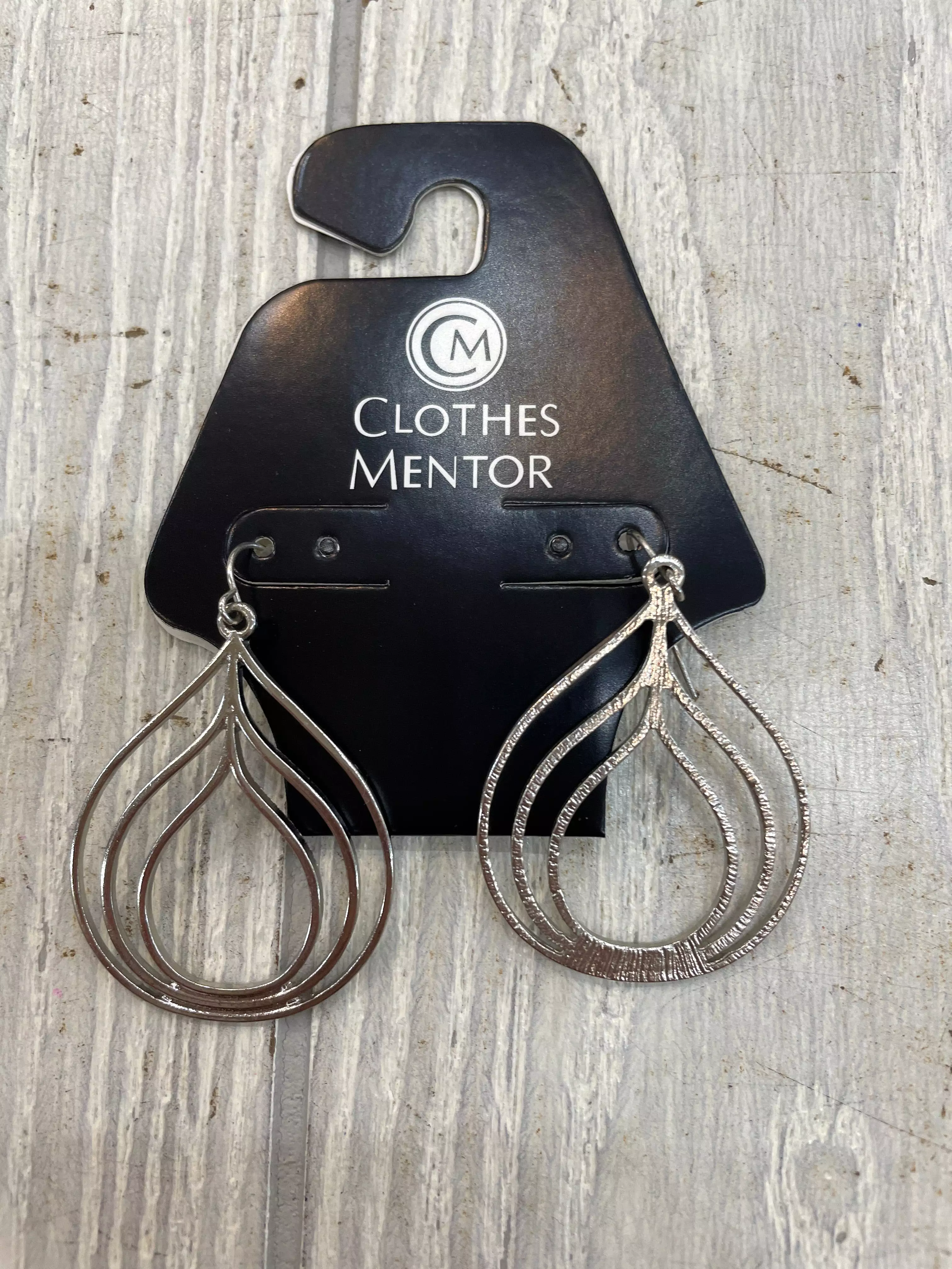 Earrings Other By Clothes Mentor