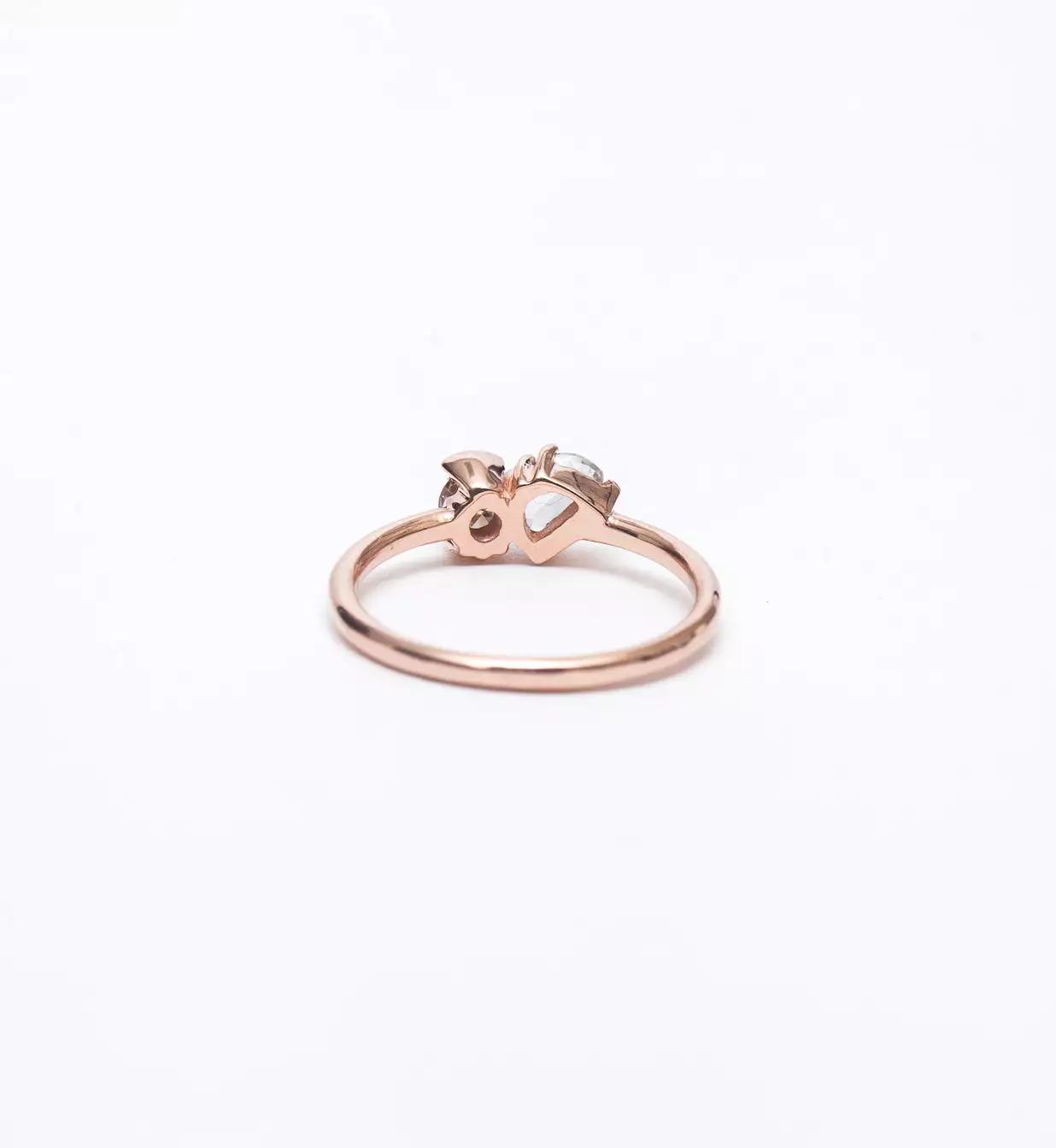 Lash Dyad Cluster Ring