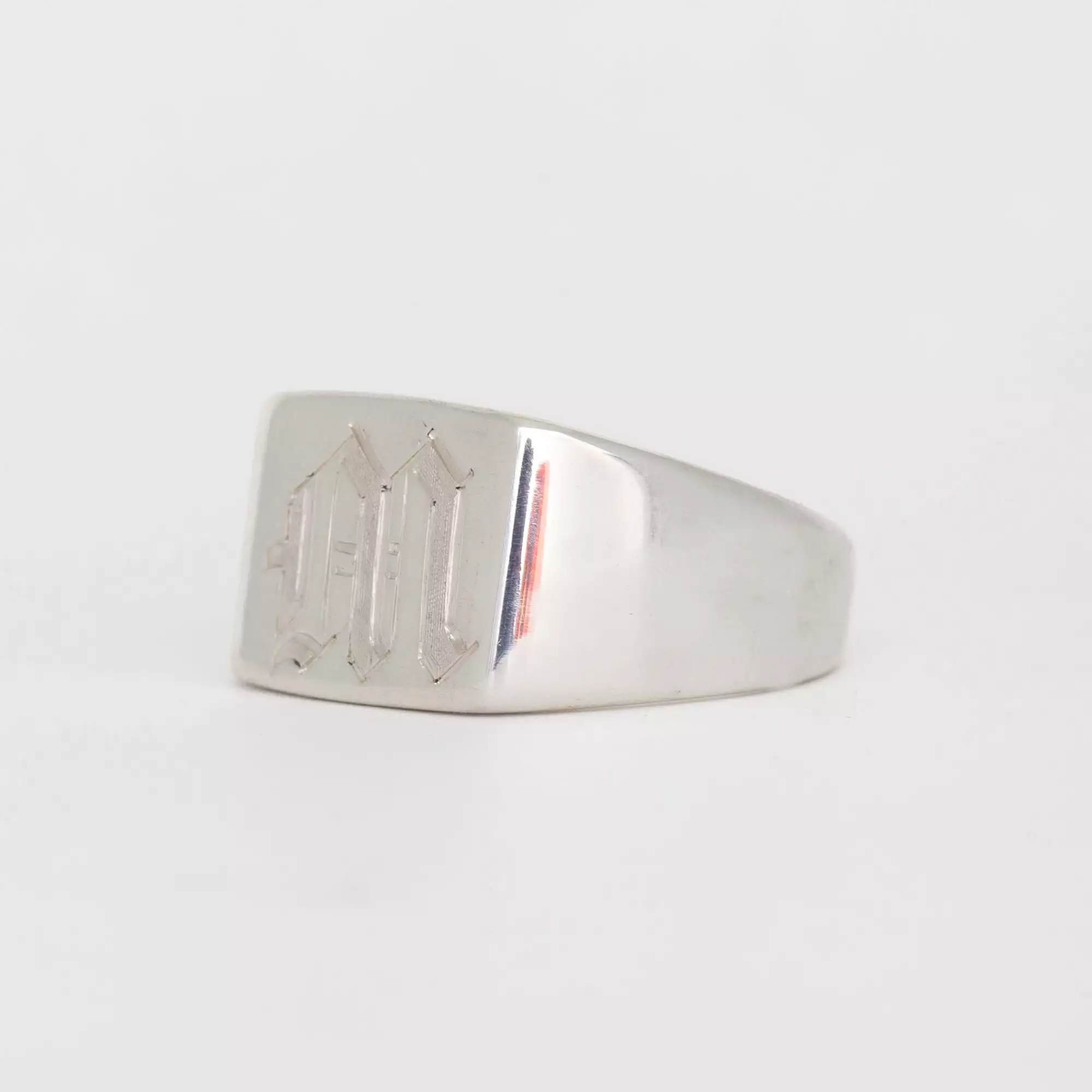 Medium Rectangle Signet Ring