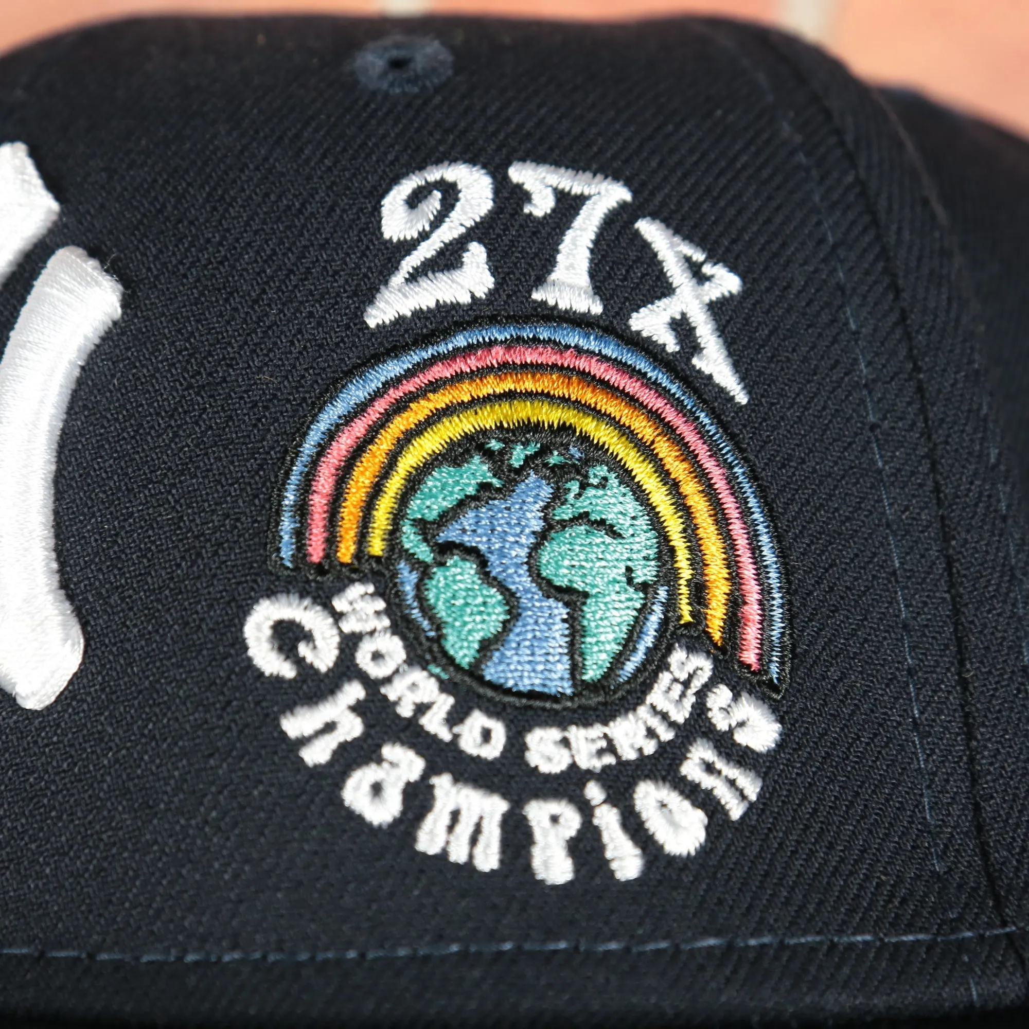 New York Yankees Groovy World Series Champions Patch 59Fifty Fitted Cap | New Era Groovy Side Patch 5950