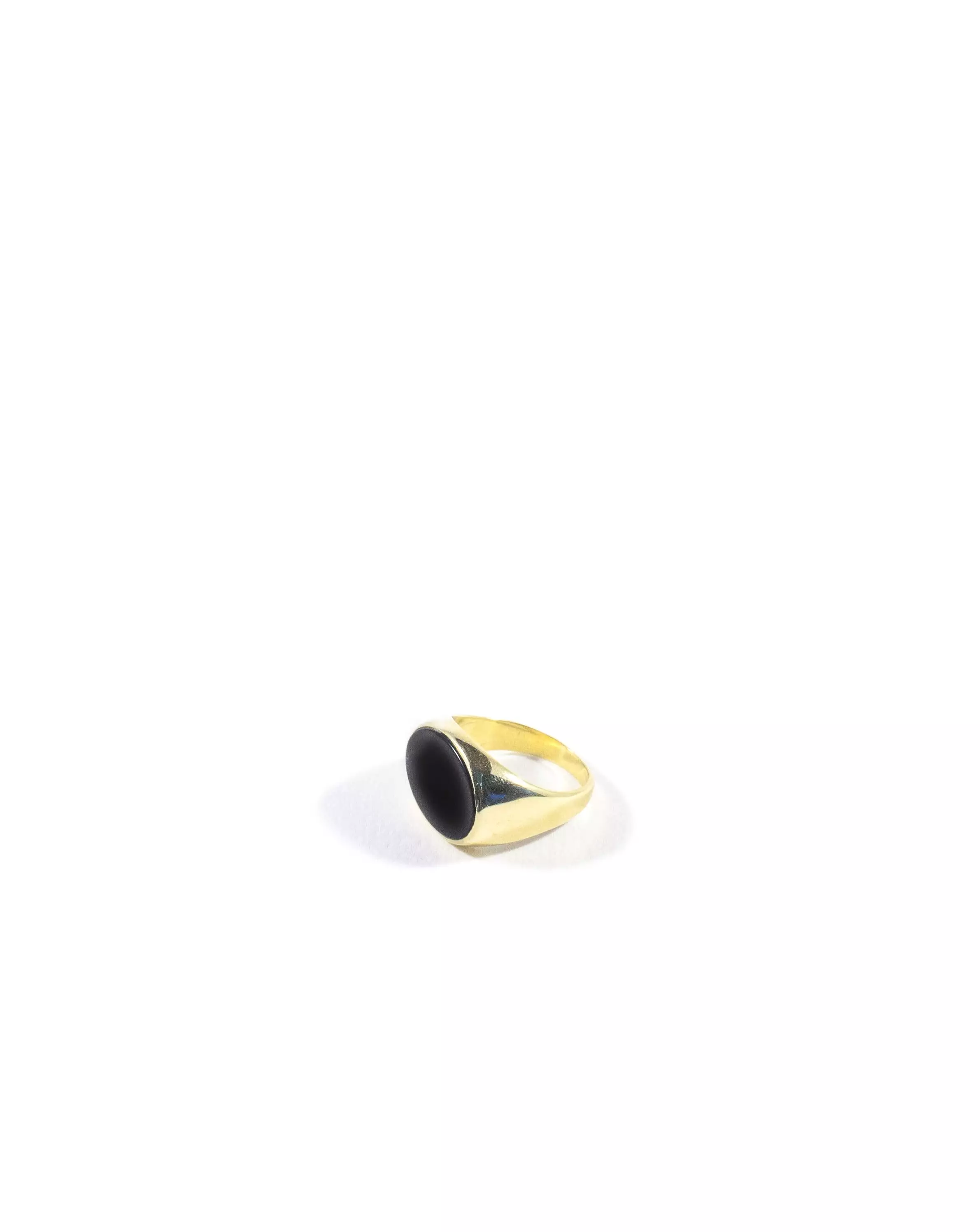 ONYX SIGNET RING / Golden ring