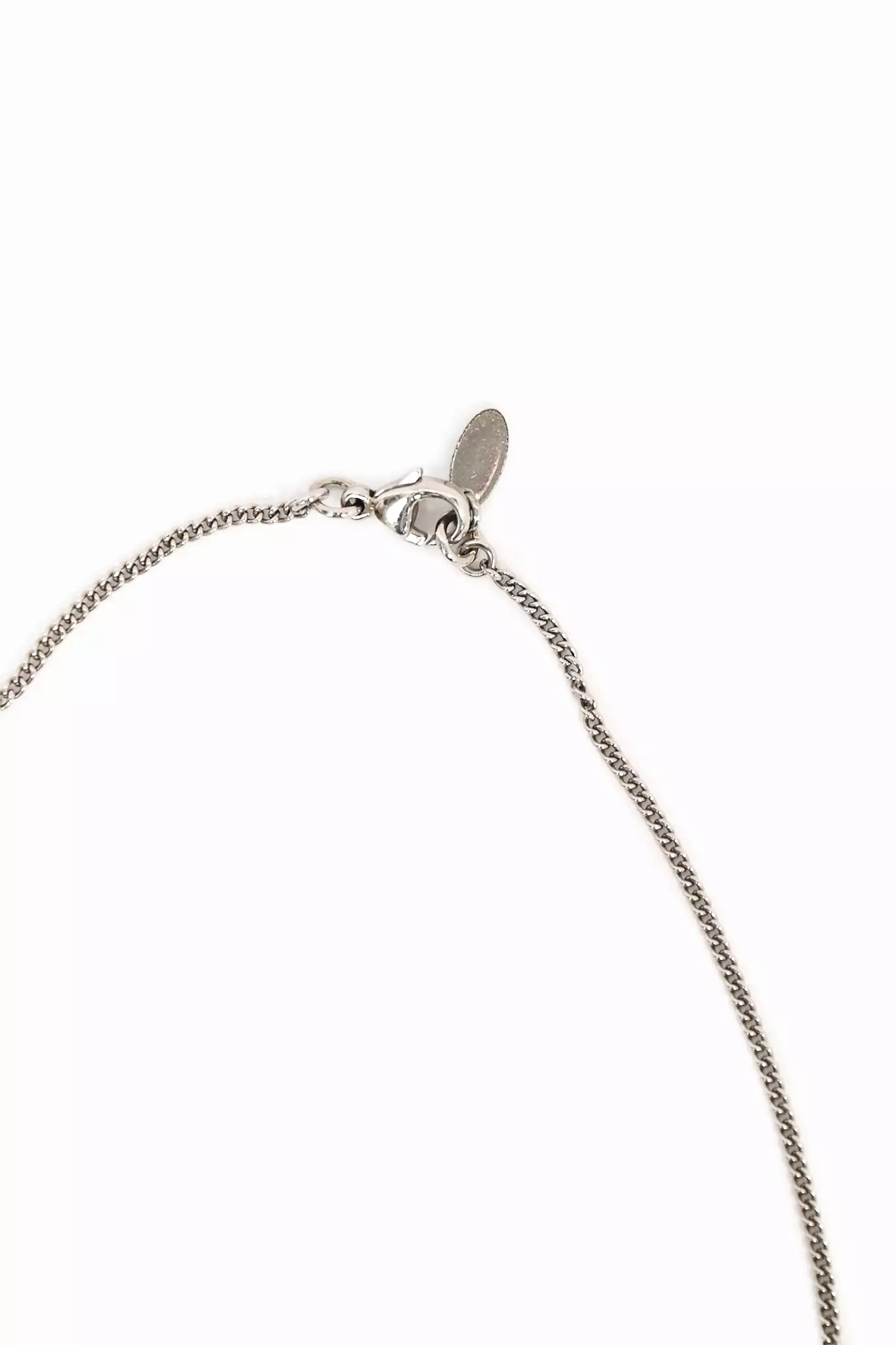 Pre-loved Chanel? 2011 Silver Toned Crystal CC Necklace