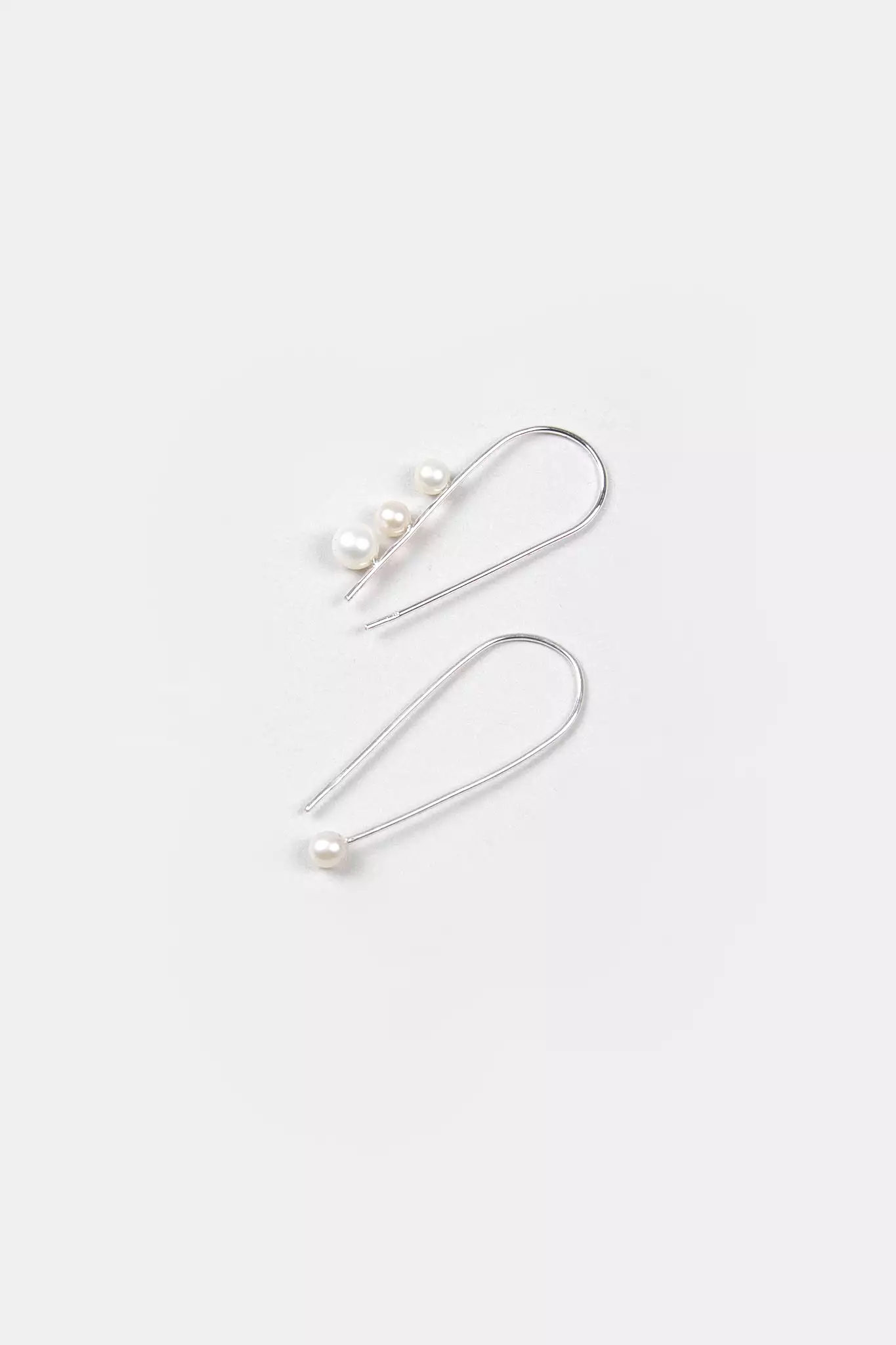 Revenge Hooks | White