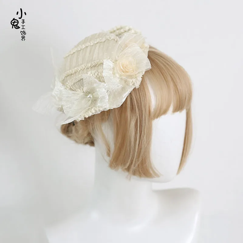 Small Flat Antique Lace Hat