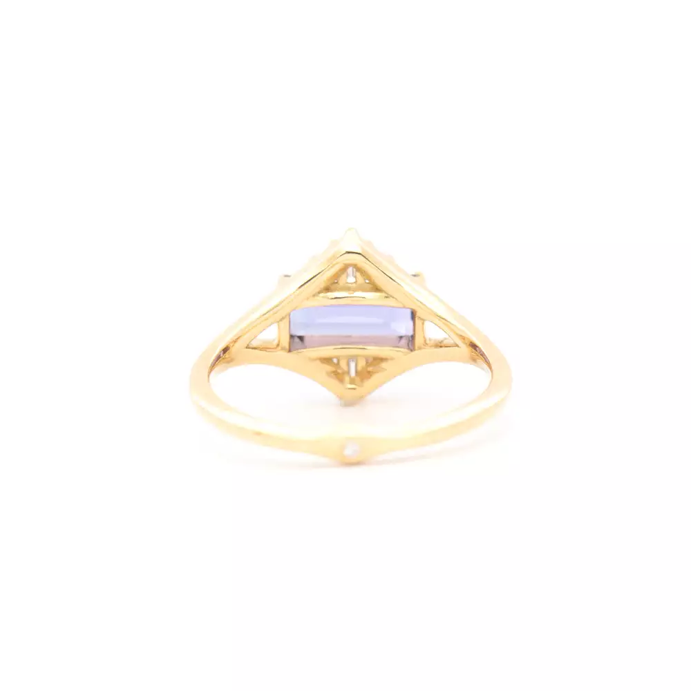 Tanzanite and Baguette Diamond Pyramid Ring