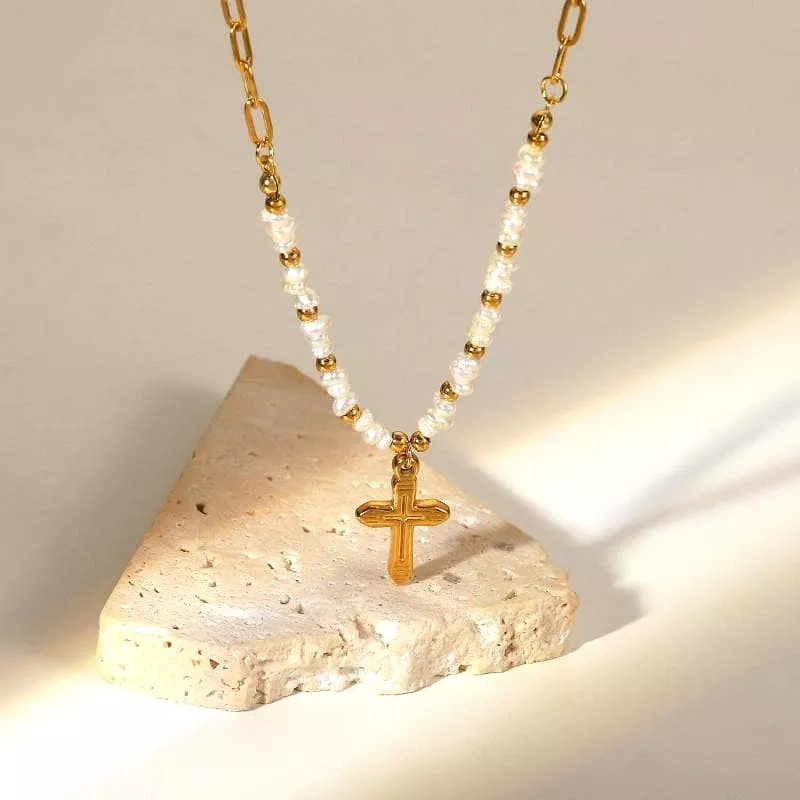 Women's Pearl Cross Pendant Necklace